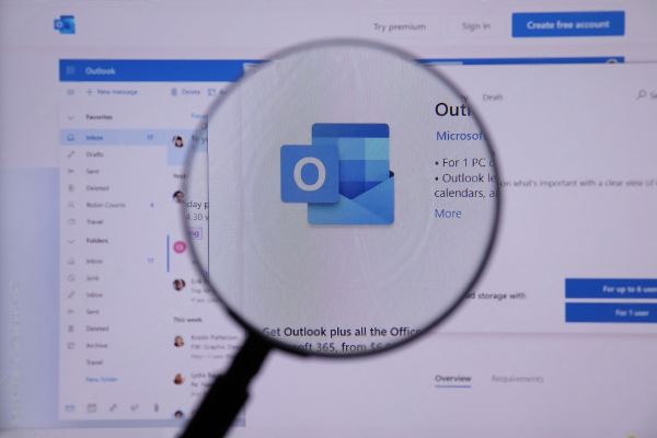 Microsoft-Outlook-–-Fundamental-Intermediate